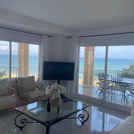 Luxury Beachfront - 4 Double 3 Bathrooms Διαμέρισμα Denia