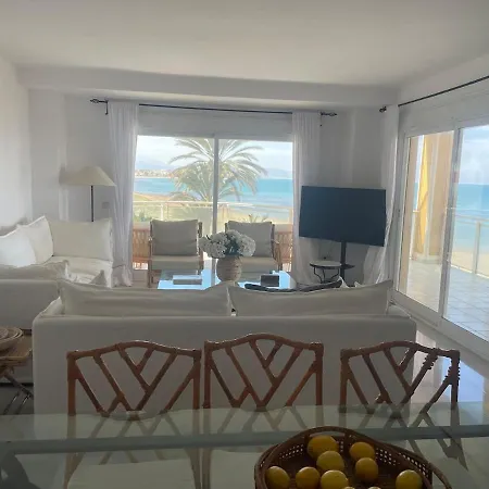 Luxury Beachfront - 4 Double 3 Bathrooms Denia