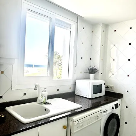 Luxury Beachfront - 4 Double 3 Bathrooms Denia